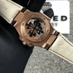 Patek Philippe Nautilus 5724 Baguette Diamonds - Image 5